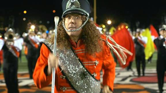 WEIRD AL YANKOVIC   RELEASES VIDEO FOR “SPORTS SONG"