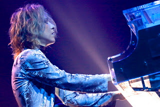 X Japan’s Yoshiki Completes Surgery, Begins Recovery in Los Angeles